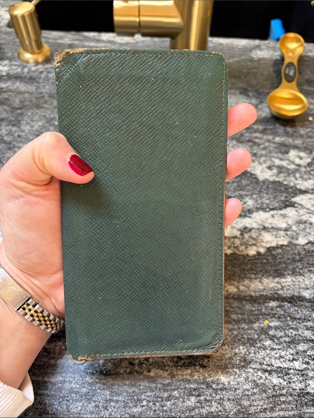 Louis Vuitton Vintage Green Leather Long Wallet - Picture 7 of 8
